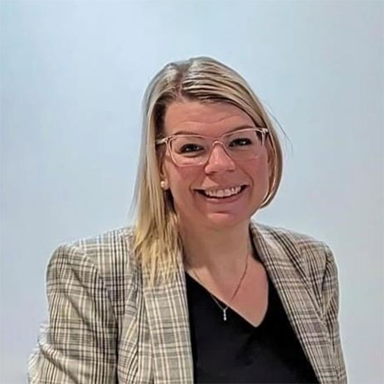 Tara Gilmour Headshot