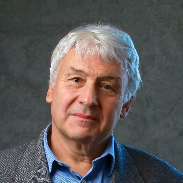 Mike Salvaris Headshot