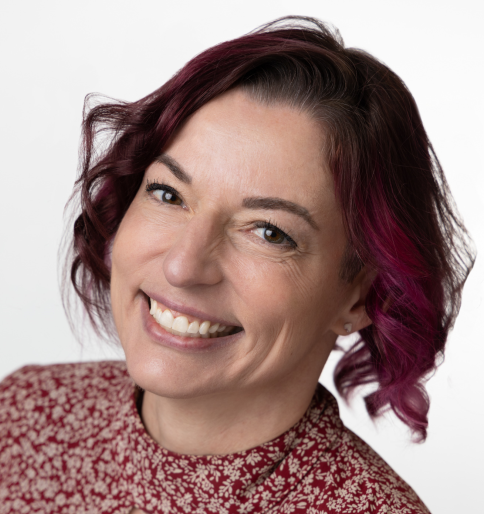 Justine Colyer Headshot